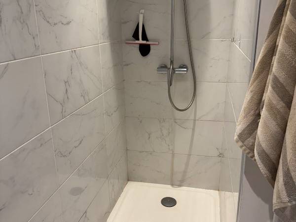 Colocation / Appartement 4 pièces de 85 m², Toulouse, Boulevard Lascrosses / Photo 10