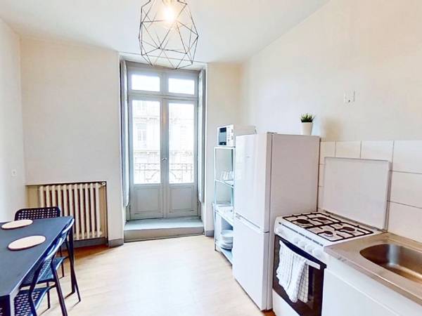Colocation / Appartement 3 pièces de 90 m², Montpellier, Rue Rondelet / Photo 2