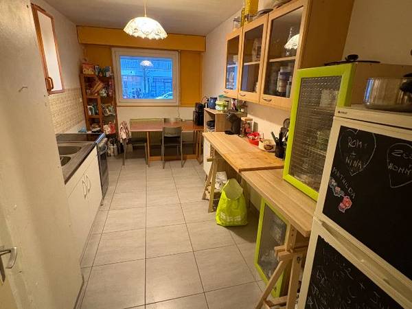 Colocation / Appartement 4 pièces de 103 m², Strasbourg, Rue de Londres / Photo 2