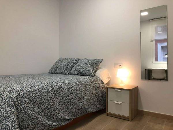 Flatsharing / 5-bedroom flat · 126 m², Madrid, Calle de la Cabeza / Photo 2