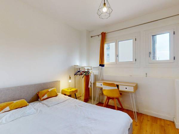 Colocation / Appartement 5 pièces de 69 m², Toulouse, Rue Vestrepain / Photo 2