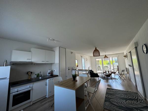 Colocation / Appartement 4 pièces de 66 m², Bègles, Rue des Doris / Photo 2