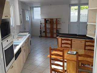 Chambre pour étudiant / 2 rooms house · 56 m², Vitry-sur-Seine, Rue du 18 Juin 1940
