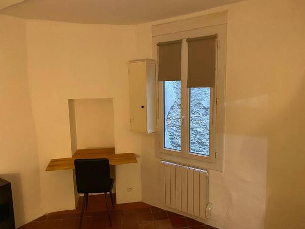 Location / Appartement 3 pièces de 73 m², Nîmes, Rue Bat d'Argent / Photo 11