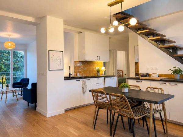 Colocation / Appartement 7 pièces de 120 m², Montreuil, Rue Ernest Savart / Photo 2