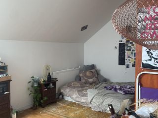 Sous-location / Appartement 7 pièces de 150 m², Bobigny, Rue des Huats