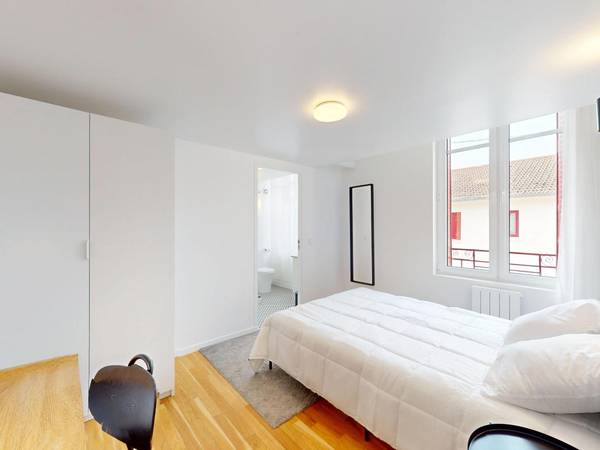 Flatsharing / 1-bedroom flat · 141 m², Ivry-sur-Seine / Photo 12