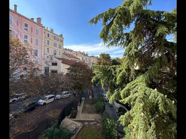 Location / Studio, Cannes / Photo 4