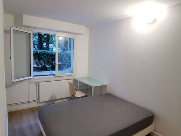 Colocation / Appartement 6 pièces de 89 m², Noisy-le-Grand, Place Georges Pompidou / Photo 5