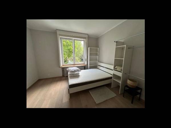 Colocation / Maison 10 pièces de 500 m², Schaerbeek, Rue Frédéric Pelletier / Photo 13