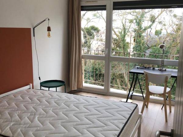 Chambre chez l'habitant / Appartement 1 pièce de 20 m², Palaiseau, Résidence du Val Palaiseau / Photo 2