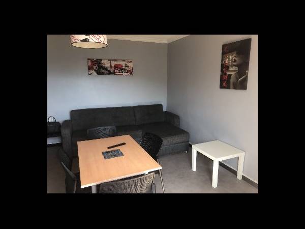 Colocation / Appartement 6 pièces de 69 m², Saint-Martin-d'Hères, Impasse du Pontet / Photo 2