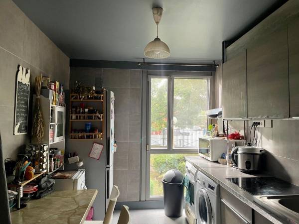 Flatsharing / 10-bedroom flat · 100 m², Saint-Denis, Place Jules Verne / Photo 2