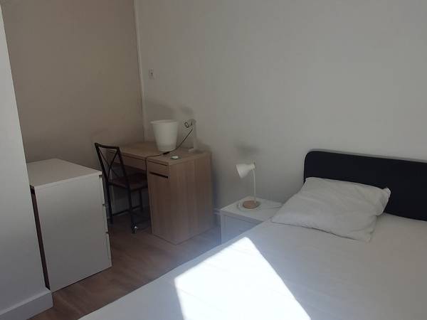 Colocation / Appartement 3 pièces de 52 m², Rennes, Cours Président John Fitzgerald Kennedy / Photo 2