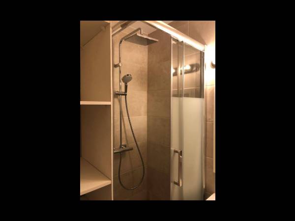 Colocation / Appartement 6 pièces de 72 m², Strasbourg, 4 Rue d'Upsal / Photo 2