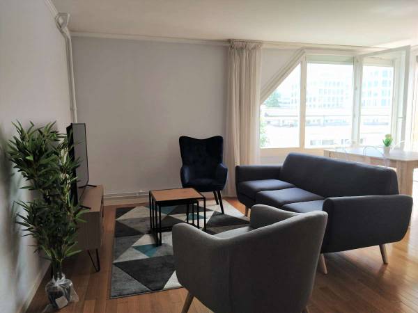 Colocation / Appartement 6 pièces de 103 m², Champs-sur-Marne, Allée des Charmilles / Photo 2