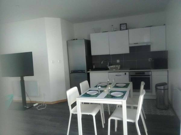 Colocation / Appartement 4 pièces de 70 m², Lille, Rue de Finlande / Photo 2