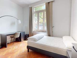 Co-living space / 8 rooms house · 150 m², Tourcoing, Boulevard Constantin Descat