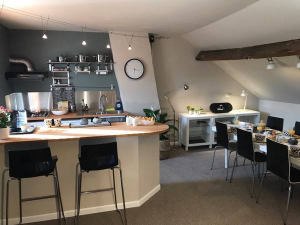 Colocation / Maison 5 pièces de 220 m², La Hulpe, Chaussée de Bruxelles / Photo 2