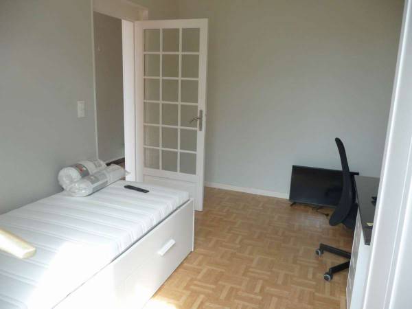 Colocation / Appartement 3 pièces de 65 m², Lyon, Rue Colette / Photo 2