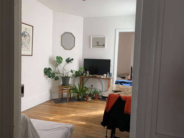 Colocation / Appartement 3 pièces de 41 m², Paris, Rue du Mont Cenis / Photo 2