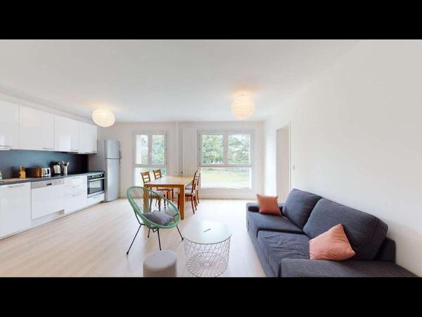 Flatsharing / 4-bedroom flat · 75 m², Nantes, Boulevard Alexandre Millerand / Photo 2