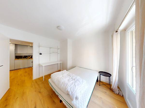 Colocation / Appartement 4 pièces de 69 m², Marseille, Rampe Saint-Maurice / Photo 2
