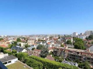 Colocation / Appartement 3 pièces de 70 m², Nanterre, Boulevard Hérold