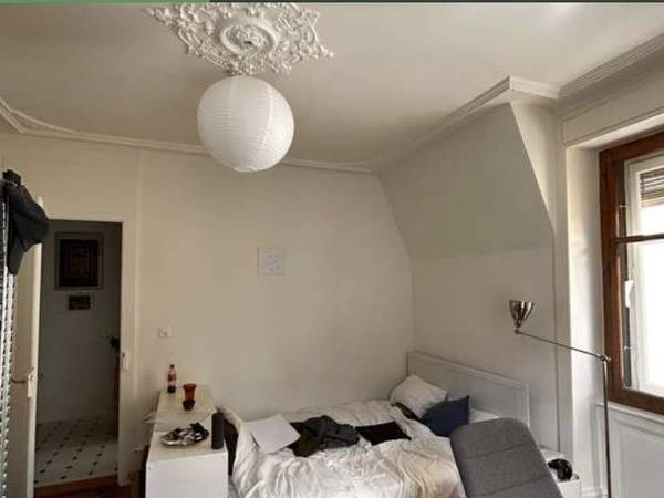 Colocation / Appartement 4 pièces de 100 m², Lausanne, Place de la Riponne / Photo 3