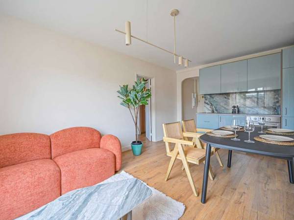 Colocation / Appartement 3 pièces de 56 m², Bagnolet, Rue Louis David / Photo 2