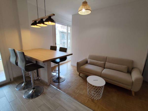 Colocation / Appartement 5 pièces de 80 m², Marseille, Avenue de Saint Just / Photo 6