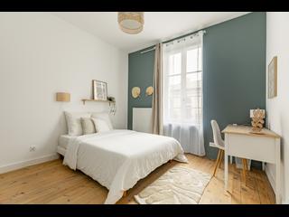 Coliving space / 10-bedroom apartment building · 374 m², Bordeaux, Rue de Nuits