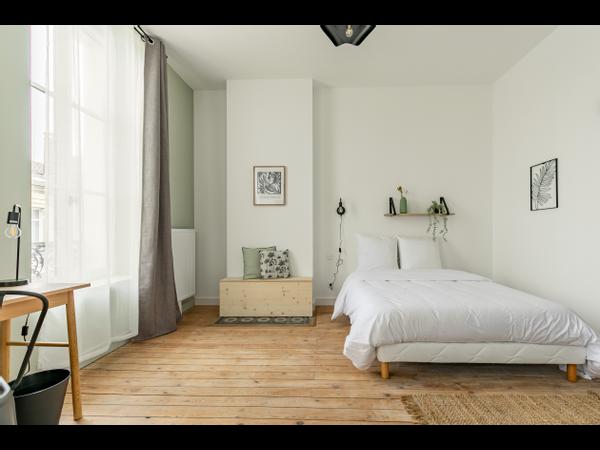 Coliving space / 10-bedroom apartment building · 374 m², Bordeaux, Rue de Nuits / Photo 14