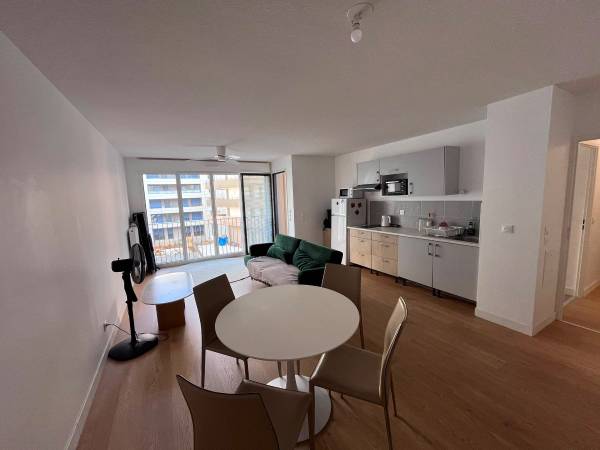 Coliving / Appartement 3 pièces de 70 m², Bordeaux, Boulevard Jean Jacques Bosc / Photo 2