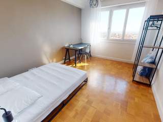 Flatsharing / 4-bedroom flat · 101 m², Clermont-Ferrand, Boulevard Lafayette