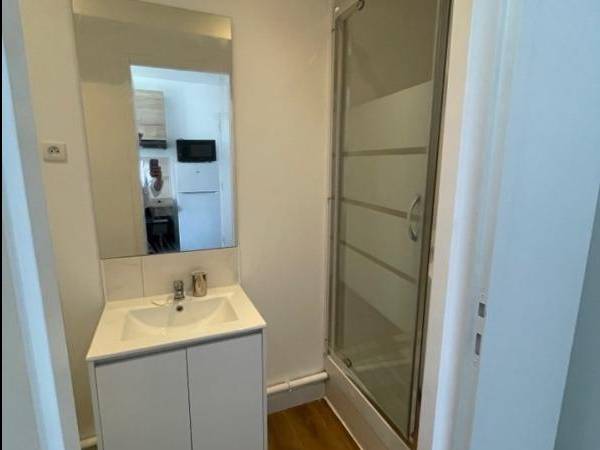 Location / Appartement 1 pièce de 24 m², Le Havre / Photo 2