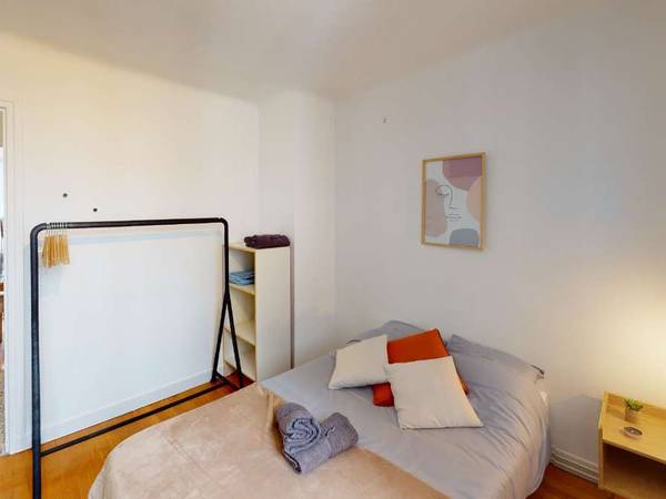 Colocation / Appartement 4 pièces de 63 m², Lyon, Rue Louis Thévenet / Photo 14