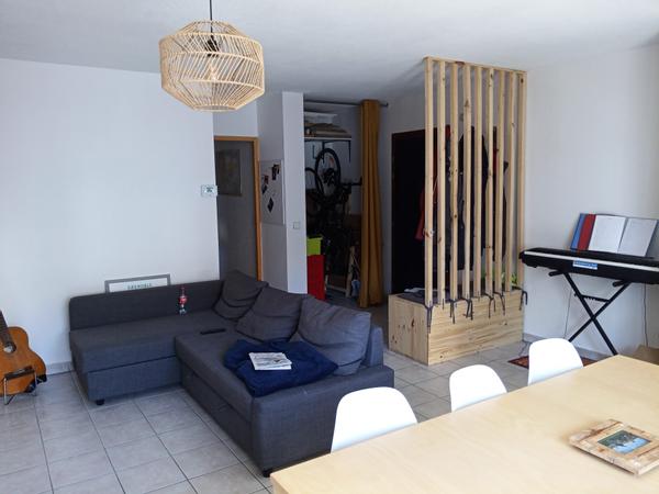 Colocation / Appartement 3 pièces de 71 m², Grenoble, Rue Nicolas Chorier / Photo 2