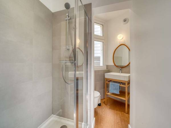 Coliving / Immeuble 10 pièces de 467 m², Paris, Rue Blomet / Photo 12