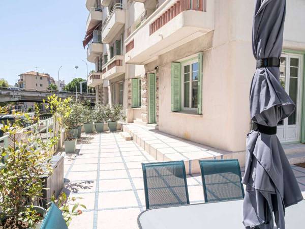 Colocation / Appartement 3 pièces de 48 m², Nice, Avenue Honoré d'Estienne d'Orves / Photo 2