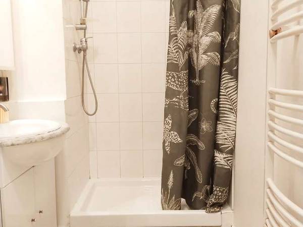 Sous-location / Appartement 3 pièces de 50 m², Pantin, Rue Charles Nodier / Photo 4