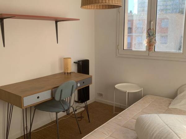 Colocation / Appartement 5 pièces de 80 m², Marseille, Avenue de la Rose / Photo 7