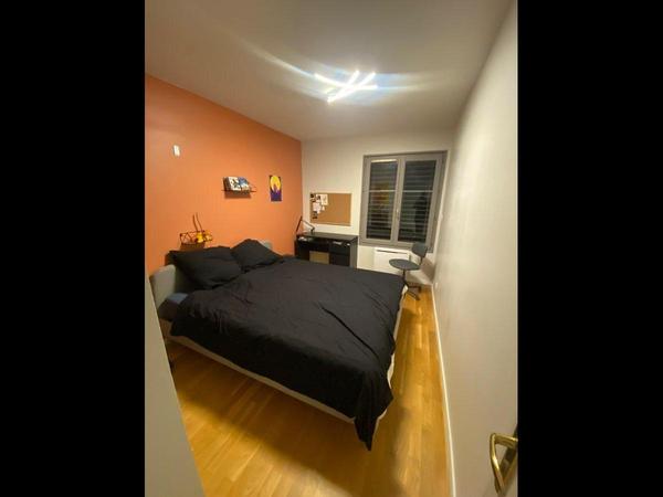 Colocation / Appartement 2 pièces de 70 m², Lyon, Rue des Chartreux / Photo 2