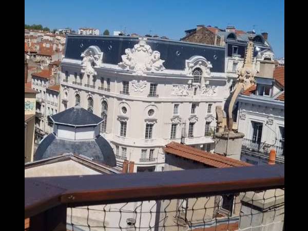 Colocation / Duplex 4 pièces de 90 m², Saint-Étienne, Rue Denis Escoffier / Photo 11