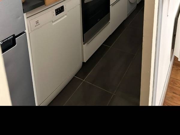 Location / Appartement 2 pièces de 54 m², Bordeaux, Rue Lombard / Photo 2