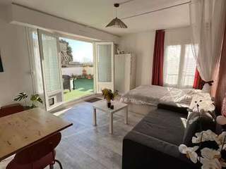 Rental / Studio · 28 m² , Suresnes, Rue Roger Salengro