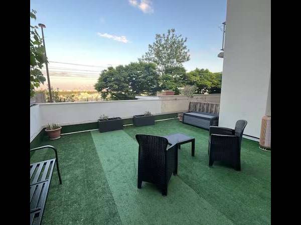 Location / Studio de 28 m², Suresnes, Rue Roger Salengro / Photo 12