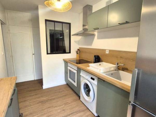 Chambre pour étudiant / Appartement 5 pièces de 76 m², Caen, Place Champlain / Photo 2