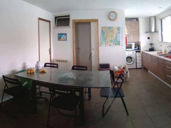 Colocation / Appartement 5 pièces de 73 m², Grenoble, Rue Léon Jouhaux / Photo 2