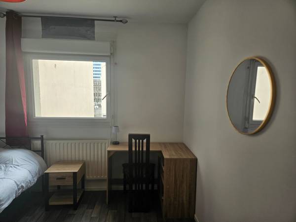 Colocation / Appartement 4 pièces de 80 m², Lyon, Rue Boileau / Photo 2